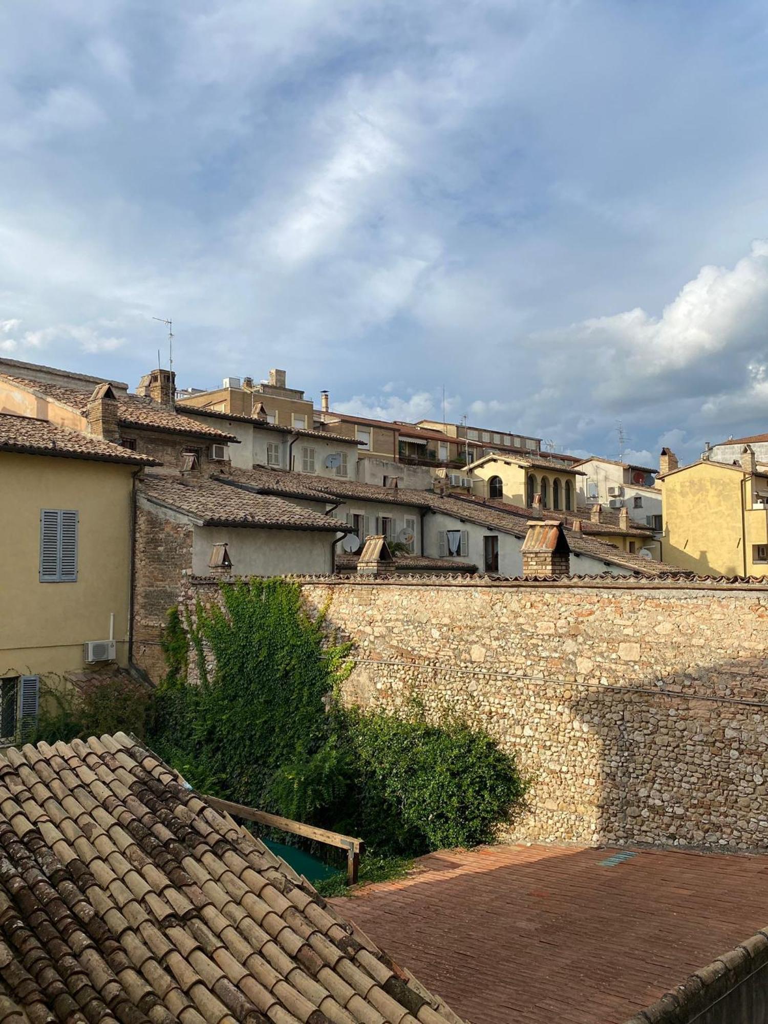 Appartamento La Spiaggetta Foligno Exteriör bild