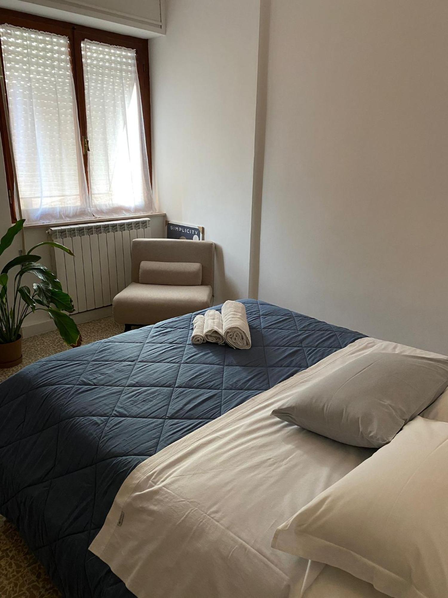 Appartamento La Spiaggetta Foligno Exteriör bild